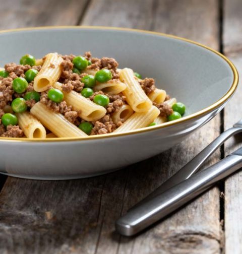Pasta met gehakt en kapucijners